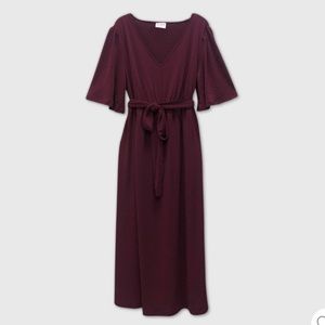 Flutter short sleeved maternity dress NWOT